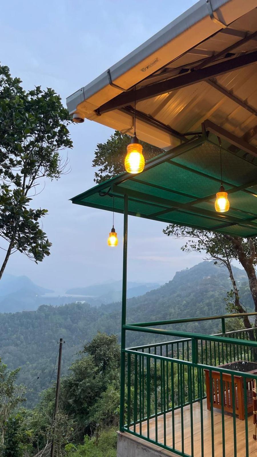 Idukki Dam View Resort Esterno foto